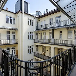 Stollar Apartment, Danube View Budapest
