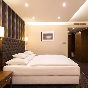 3* Hotel Szonyi Garden Pest